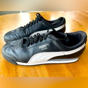 Puma Roma — Black / White. Mens size 7.5